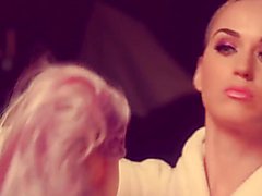 fine music collection of gifs, caps and videos for crossdresser by stephanie7. massive work,...